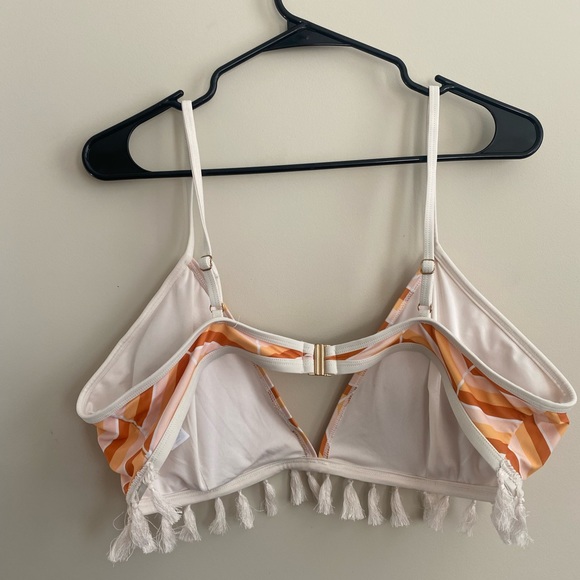 Forever 21 plus size swim top - Picture 2 of 4